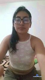 Zakiah98 cam4 livecam show performer room profile