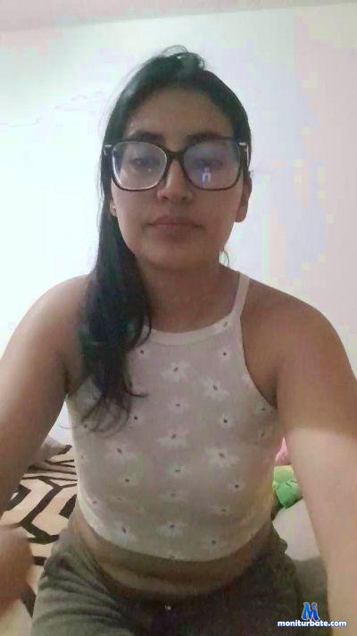 Zakiah98 cam4 bisexual performer from United Mexican States meduelemirodilla working 