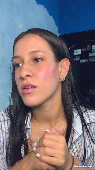 lolilolipink cam4 bicurious performer from Argentine Republic  