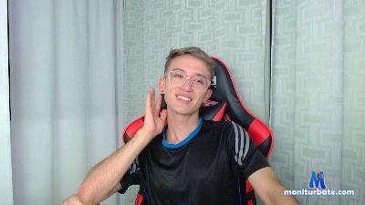 ALEJONEW1 cam4 gay performer from Republic of Colombia spanking ass armpits masturbation milk anal feet 