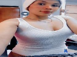 Ania_samantha cam4 live cam performer profile