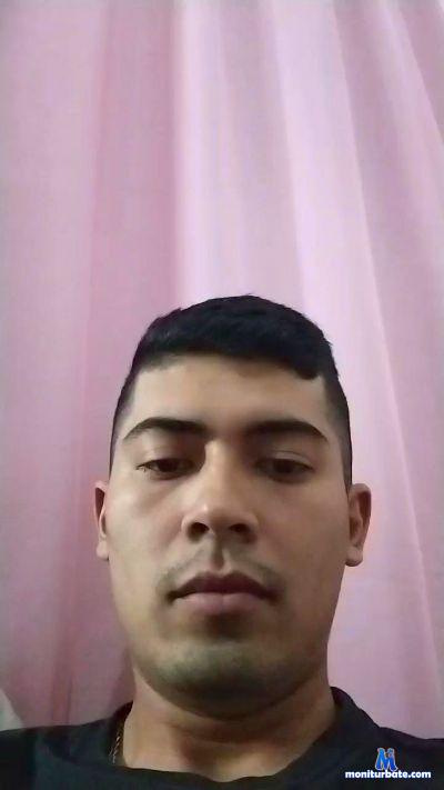 Zein_Sex cam4 straight performer from Republic of Colombia  