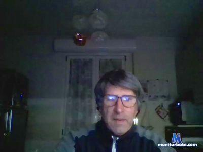 monocromi cam4 straight performer from Republic of Italy  
