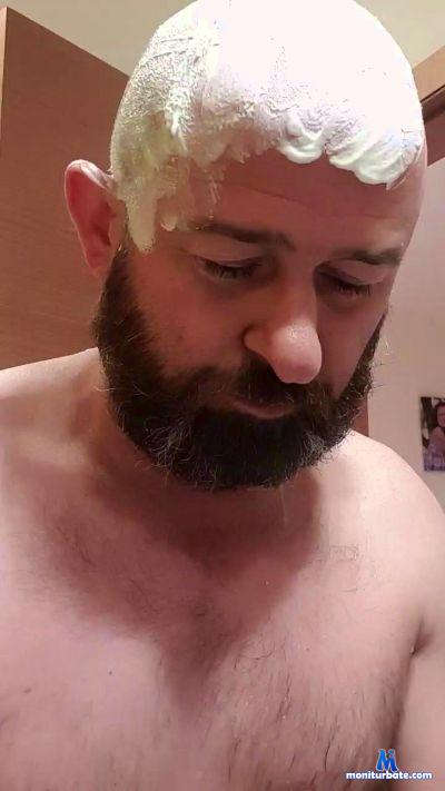 demitri35 cam4 gay performer from Portuguese Republic  
