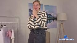 VelvaMooe cam4 live cam performer profile