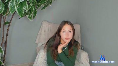 EdythBunyan cam4 bisexual performer from Czech Republic  