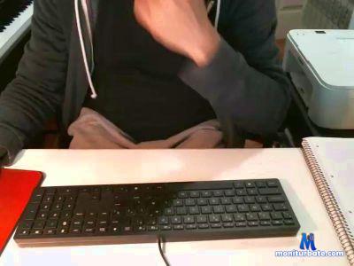 jmrjmr21 cam4 straight performer from Kingdom of Spain  