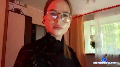 KirstinSeth cam4 straight performer from French Republic femdom armpits masturbation bigass striptease spanking cute 