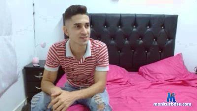 Thaylor08 cam4 bicurious performer from Republic of Colombia  