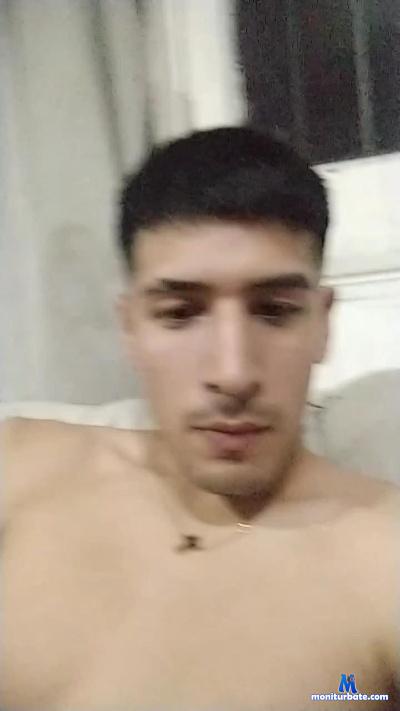 Isaaiaas78 cam4 straight performer from Argentine Republic  