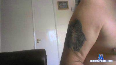 rolls2uk cam4 straight performer from United Kingdom of Great Britain & Northern Ireland bicurioys man worcs wanted 