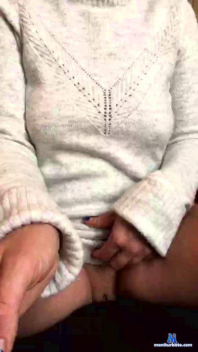 Alyah18 cam4 straight performer from French Republic  