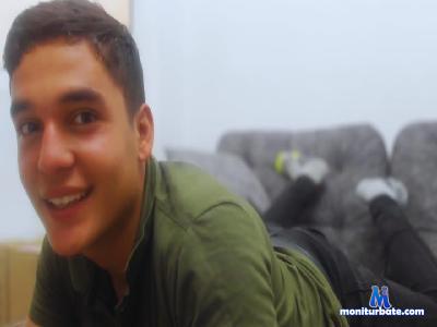kyle_brooks cam4 bisexual performer from Republic of Colombia  