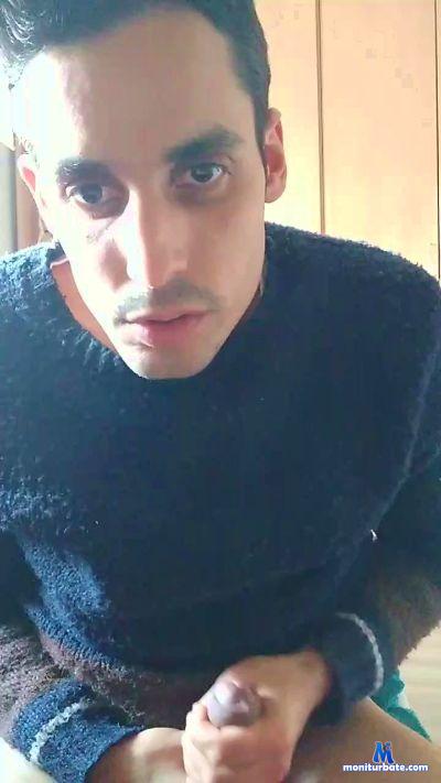 morenitoroller cam4 straight performer from Kingdom of Spain  