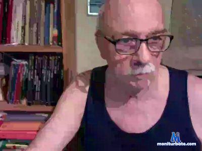 lupogrigio02 cam4 straight performer from Republic of Italy  