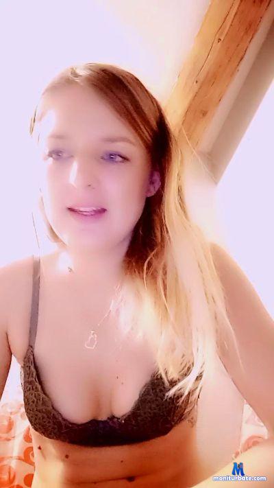 Chachaude cam4 straight performer from French Republic gamer amateur 