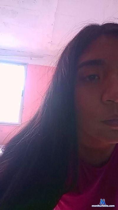 Maay_Bbsita cam4 bicurious performer from Republic of Chile  