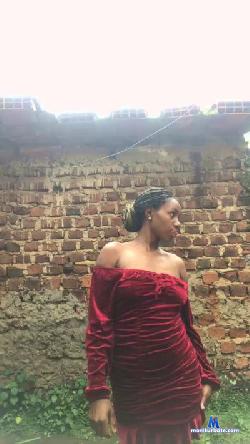 Meemshaki cam4 live cam performer profile