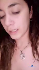 Queengirl3 cam4 livecam show performer room profile