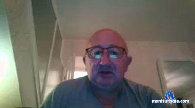 JohnRock245 cam4 straight performer from United States of America  