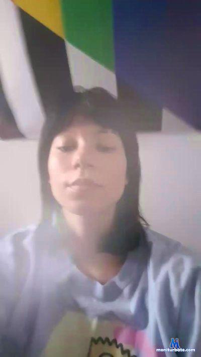 Mistressadrena cam4 bisexual performer from Canada  