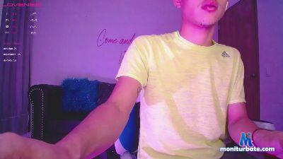 Boysexykg_ cam4 bicurious performer from Republic of Colombia  