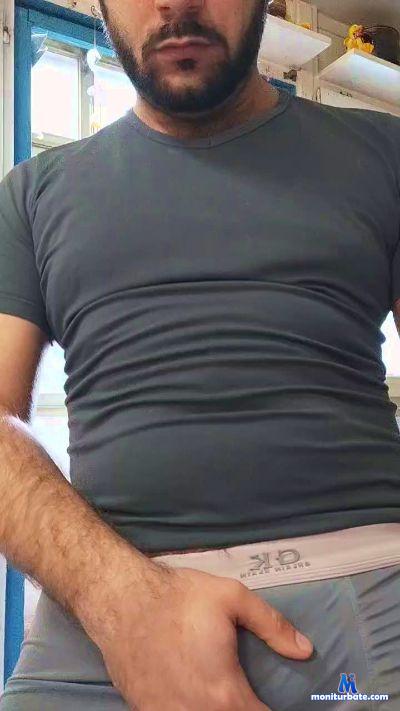 peterpen3 cam4 gay performer from Republic of Italy  