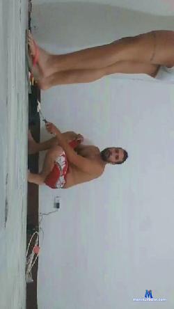 latinsexcouple1 cam4 live cam performer profile