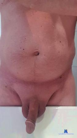 guess02 cam4 live cam performer profile