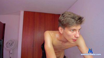 Othermore_ cam4 bisexual performer from Republic of Colombia smoke ass spanking cum striptease bigass masturbation 