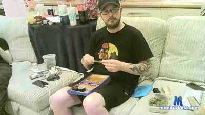 lin99us cam4 bicurious performer from Kingdom of Spain  