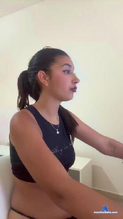 Micaxonly cam4 live cam performer profile