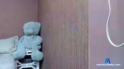 emily_and_ethan cam4 straight performer from Kingdom of Spain couple squirt cum dominate 