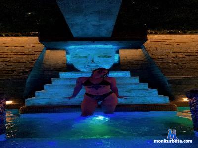 Wandaecosmo23 cam4 bicurious performer from Republic of Italy doccia cute pussy amateur ass squirt masturbation 