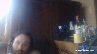 bighairyguy420 cam4 bisexual performer from United States of America livetouch 