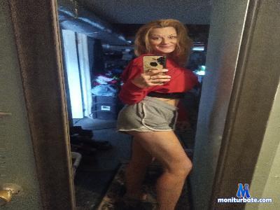 Snowbunniexoxo cam4 bisexual performer from United States of America  