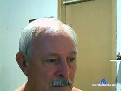 Gregster19 cam4 live cam performer profile
