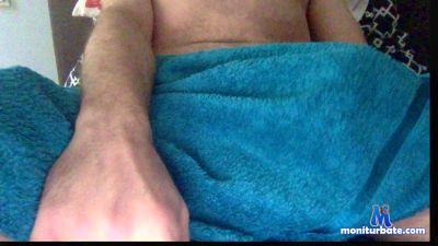 uncutpleasure22 cam4 bisexual performer from Federal Republic of Germany  