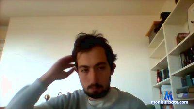 ragazzo_figo93 cam4 bicurious performer from Republic of Italy italia circonciso studente 