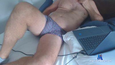 greg_r_ee cam4 gay performer from United Kingdom of Great Britain & Northern Ireland C2C cum 
