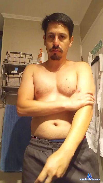 jinetx cam4 bisexual performer from Republic of Chile striptease armpits analtoys masturbation C2C queer 