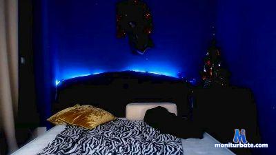 UrsocArente28 cam4 bicurious performer from Federative Republic of Brazil  