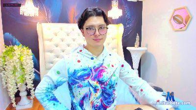 adam_bakker cam4 bisexual performer from Republic of Colombia LiveTouch spinthewheel 