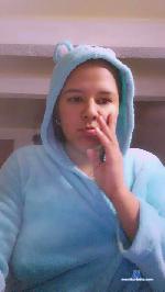 Yennyaurar cam4 livecam show performer room profile