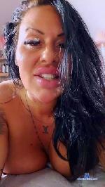 Landoria cam4 livecam show performer room profile