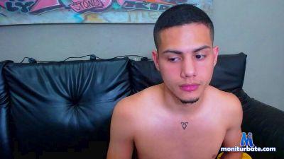 DaveMcCallen_ cam4 gay performer from Republic of Colombia LiveTouch spinthewheel 