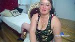 momluna cam4 livecam show performer room profile