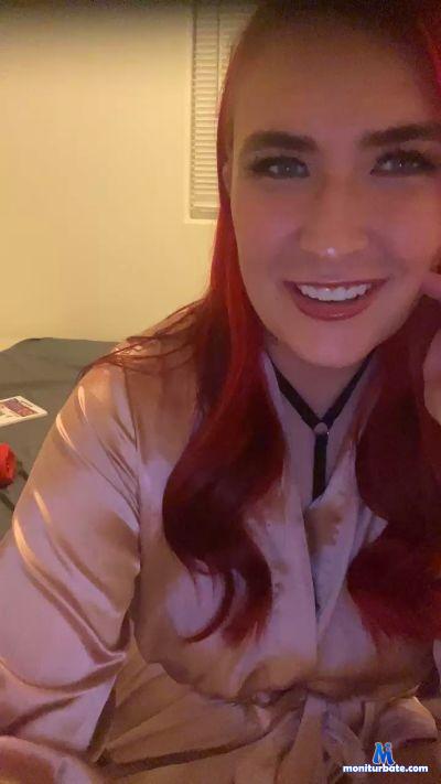 UnEmpressedX cam4 bisexual performer from United States of America amateur bdsm feet 