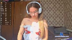 MelaniLarios cam4 live cam performer profile