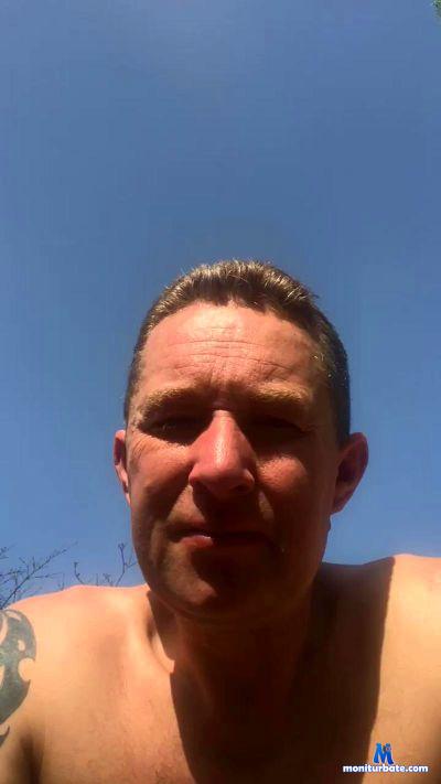 dfc0700 cam4 gay performer from United Kingdom of Great Britain & Northern Ireland  